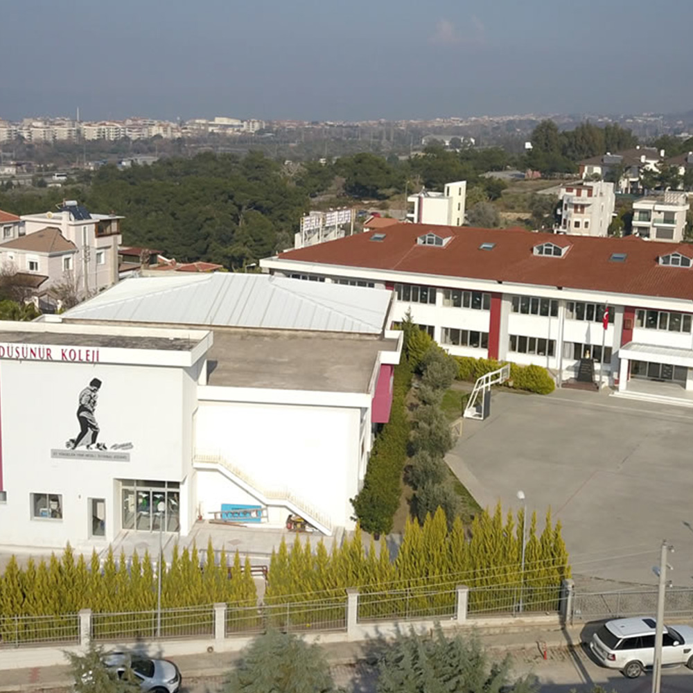 Düşünür Koleji