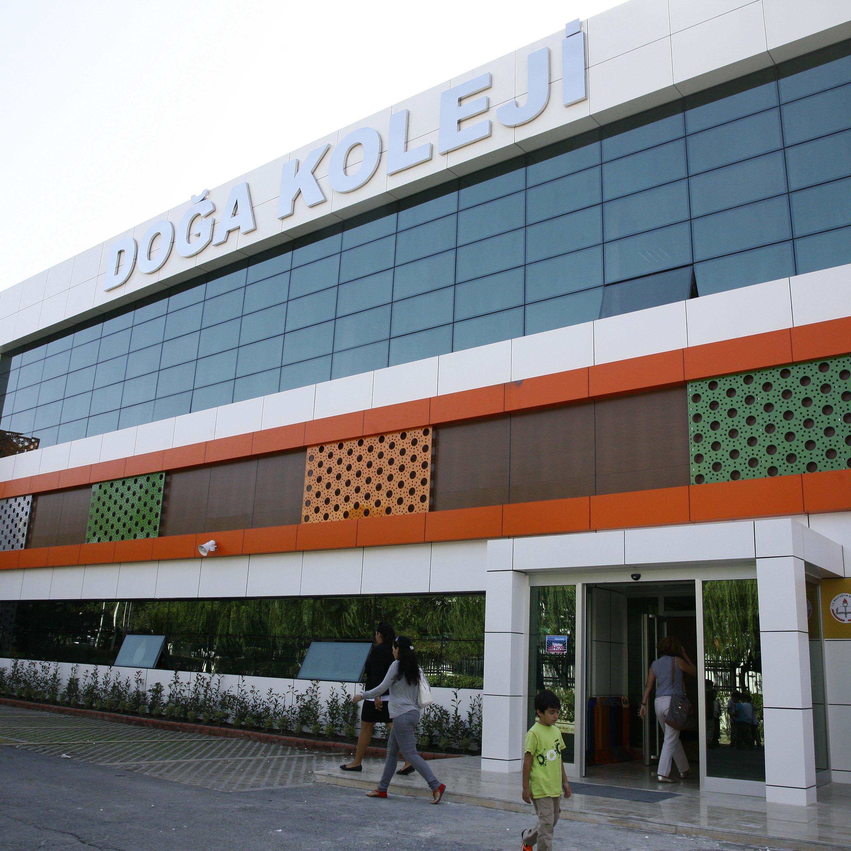 Doğa Koleji